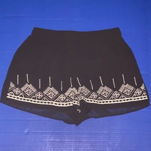 Black and white patterned shorts